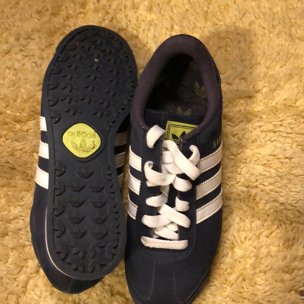 Suede Samoas - Picture 3 of 3